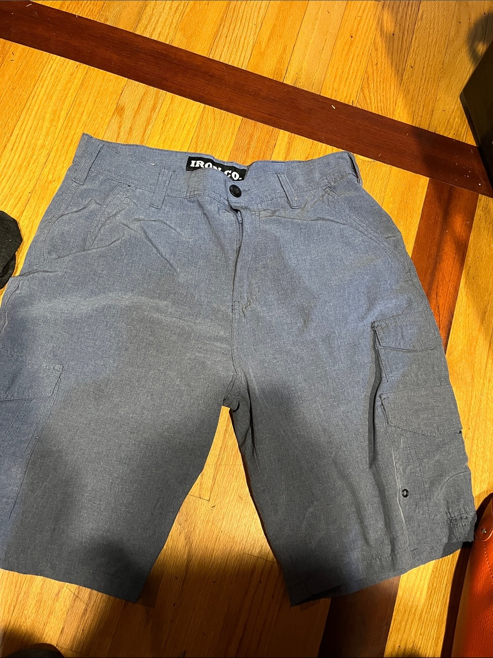Men’s Gray Cargo Shorts